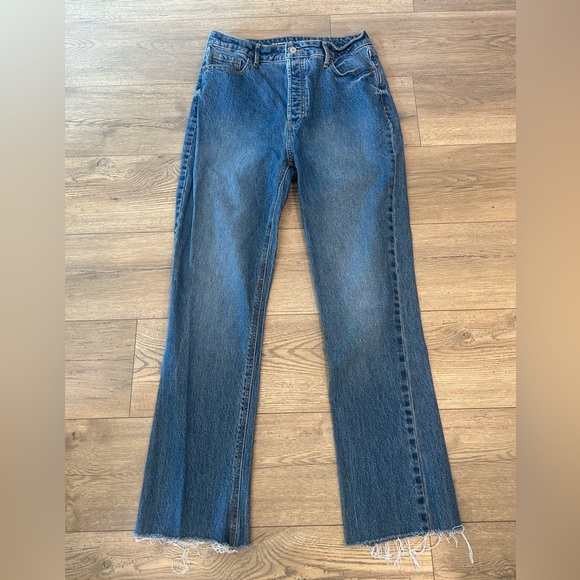 Old Navy Extra High Rise Kicker Boot Cut Jeans [289] - Picture 1 of 7